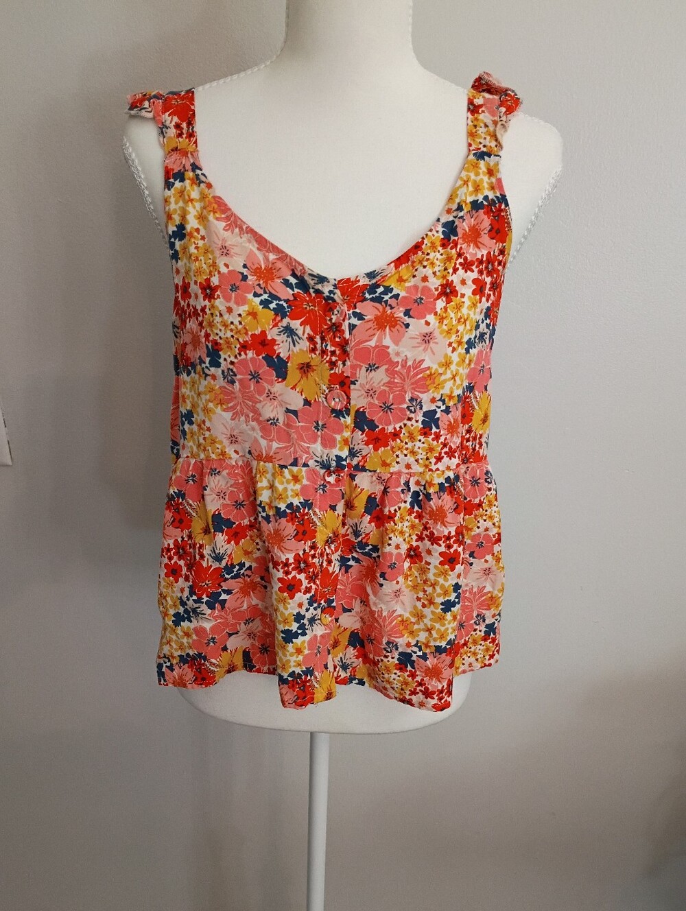 Grace & Lace Coral Multi Floral Button-Front Peplum Camisole